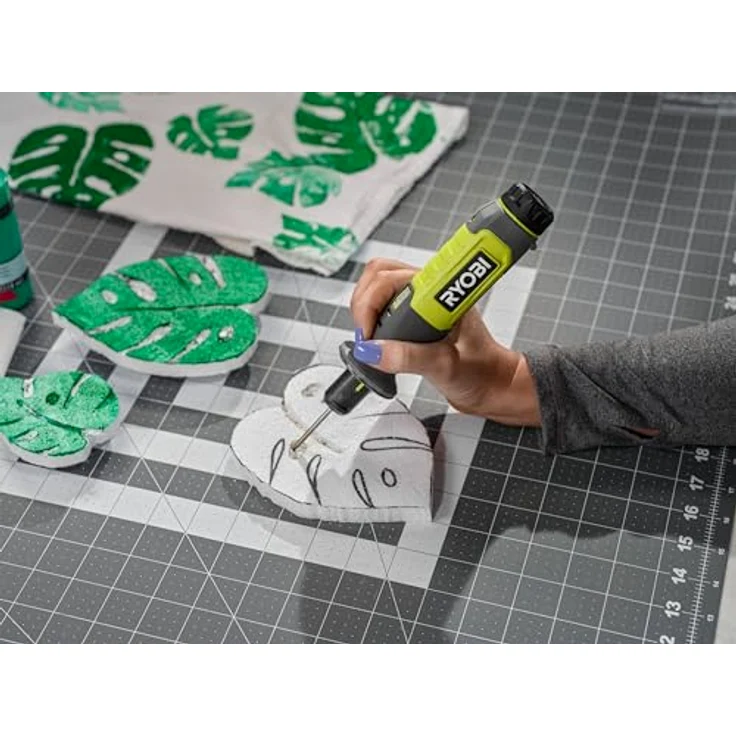 RYOBI RHC4-120G Heißschneider für Polystyrol, wiederaufladbar, mit 4 V Akku, USB-Lithiumbatterie, 270 °C, 3 Anhänge (Drahtspitze, Gravurspitze, Messerspitze) – Bild 3