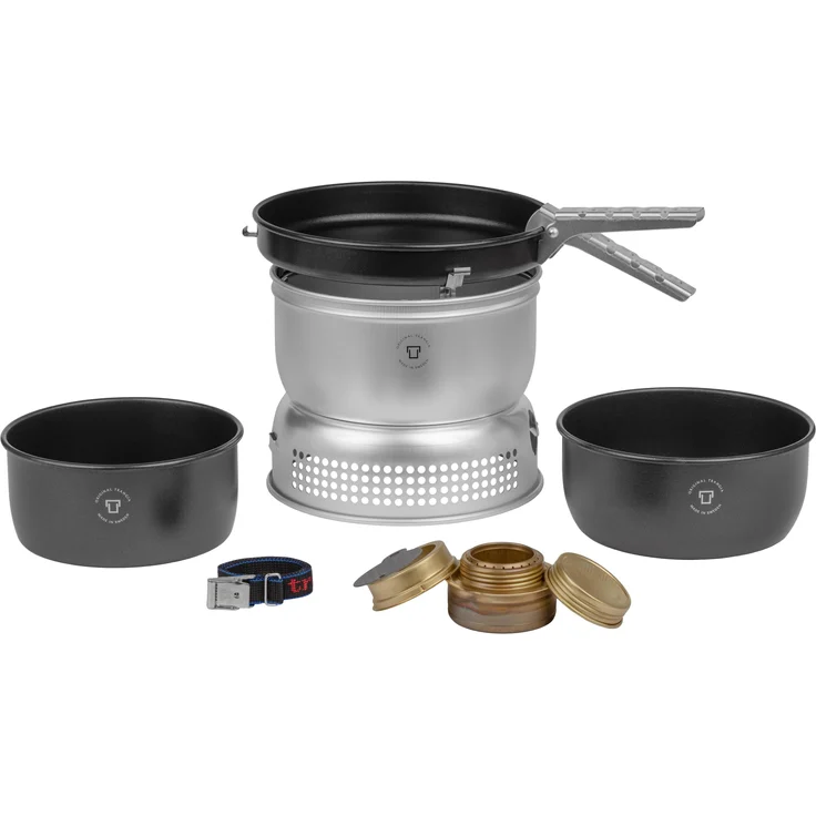 Trangia 25, Campingkocher Gaskocher für 3-4 Personen, mit Antihaft-Beschichtung und hochwertigem Ultralight-Aluminium, Set mit Töpfen und Bratpfanne