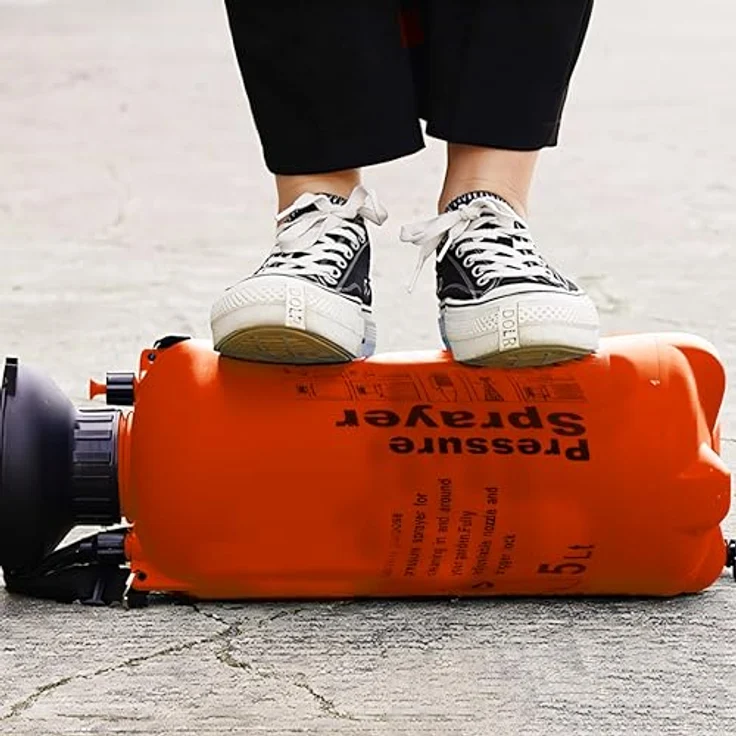 Retoo Drucksprüher 5 L Füllinhalt Hochleistungssprühgerät Gartenspritze Düse Edelstahl Schlauch 1,2m Orange – Bild 3