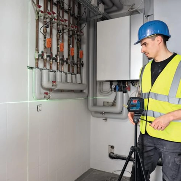 Bosch Professional GLL 20-22 G (C) Linienlaser mit IP65-Schutz und Dual Power Source, robustes Gehäuse und U-Form Laserfenster – Bild 6