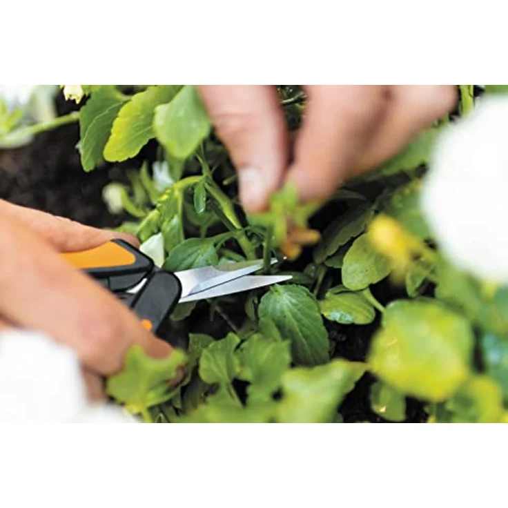 Fiskars Microtip Gartenschere SP13, Länge 21,5 cm, Hochwertige Stahlklingen-Kunststoff Griff, Schwarz-Orange, Solid, 1051600 mittelgroß – Bild 3