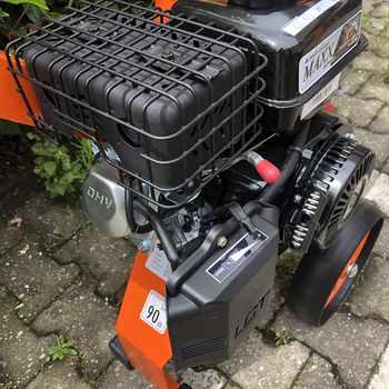 Forest Master Benzin Häcksler 6 PS 4Takt Motor 208 ccm Ast Laub Holz