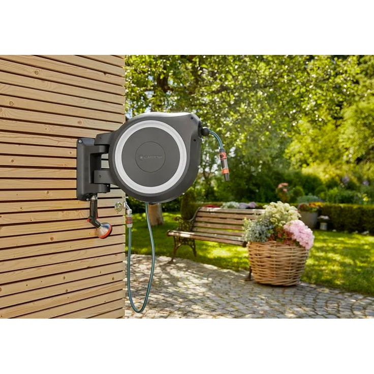 GARDENA Wand-Schlauchbox RollUp M/L 18622-20 25 Meter weiß 18622-20 180° schwenkbar frostsicher, UV-beständig Aufroll-Automatik mit Anschlussschlauch, Schlauch, Wandhalterung – Bild 3