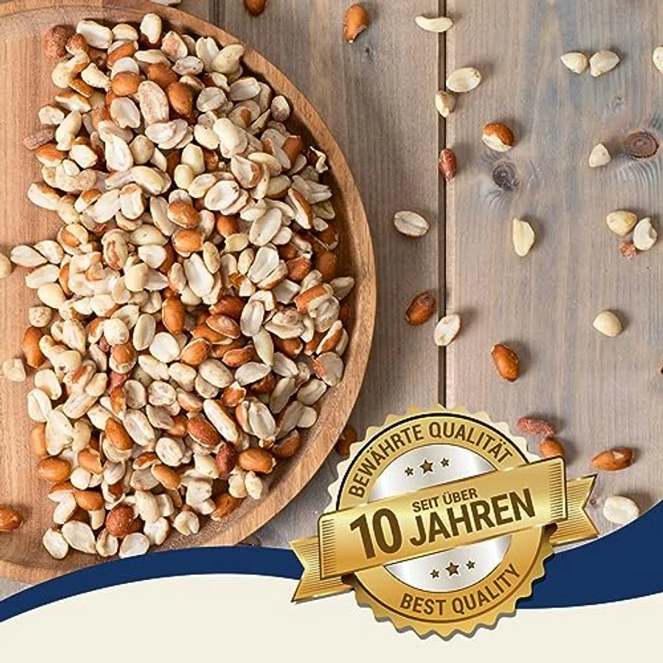 Lyra Pet® | 25 kg Erdnusskerne Splits Gemischt Blanchiert & mit Haut | Ballaststoffreiches Wildvogelfutter | Teilblanchierte, Geteilte Erdnüsse | Ideal im Sommer & Winter | Energiequelle für Wildvögel – Bild 4