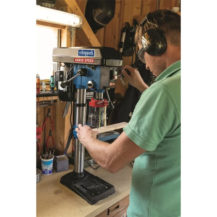 Scheppach Profi-Säulenbohrmaschine DP19Vario Tischbohrmaschine | Variable Drehzahl | Bohrfutterspannbereich von 1,5 bis 16mm | 550W | für Holz, Metall und Kunststoff | Laser & Digitale Drehzahlanzeige – Bild 4