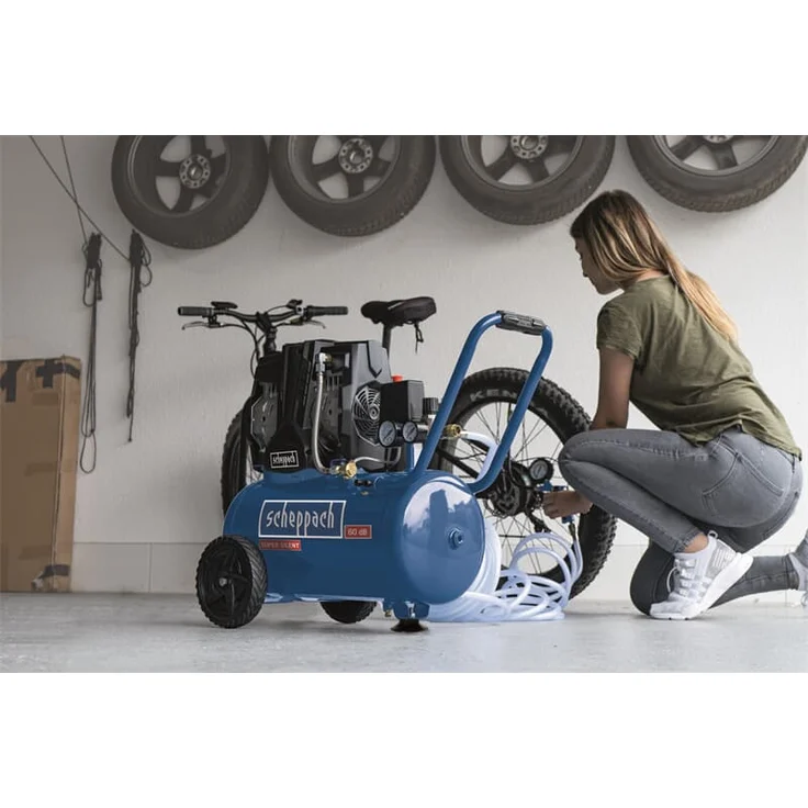 Scheppach HC25Si Super-Silent Kompressor Leisekompressor | 8bar Arbeitsdruck | 24L Kessel | 230V 1100W | ölfrei & wartungsarm | Ansaugleistung 230 L/min Doppelzylinder | Fahrvorrichtung – Bild 3