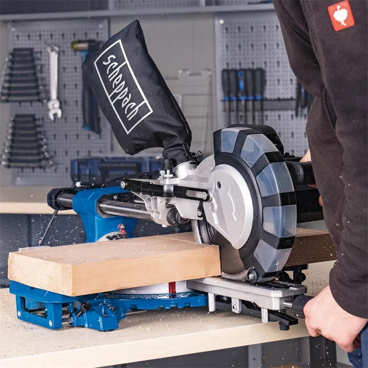 Scheppach HM216SPX Kapp-Zug-Gehrungssäge Kappsäge 2000 W, Ø 210 mm Sägeblatt | 65 cm Schnitthöhe | 34 cm Schnittbreite| mit Laser, Aluauflagen, Drehtisch mit Schnellarretierung, inkl. 2. Sägeblatt – Bild 4