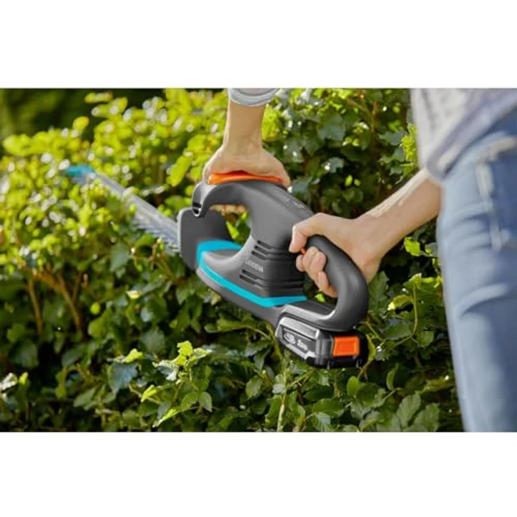 Gardena Akku-Heckenschere EasyCut 40/18V P4A mit Akku und Ladegerät – Bild 3
