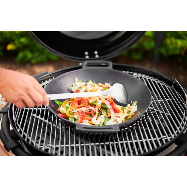 RÖSLE BBQ-Woklöffel, Hochwertiger Löffel mit Silikonrand und Rundgriff, Edelstahl 18/10, spülmaschinengeeignet, 40 cm – Bild 3