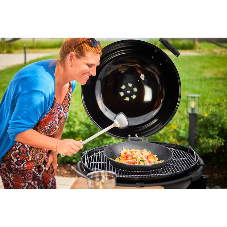 RÖSLE BBQ-Woklöffel, Hochwertiger Löffel mit Silikonrand und Rundgriff, Edelstahl 18/10, spülmaschinengeeignet, 40 cm – Bild 2