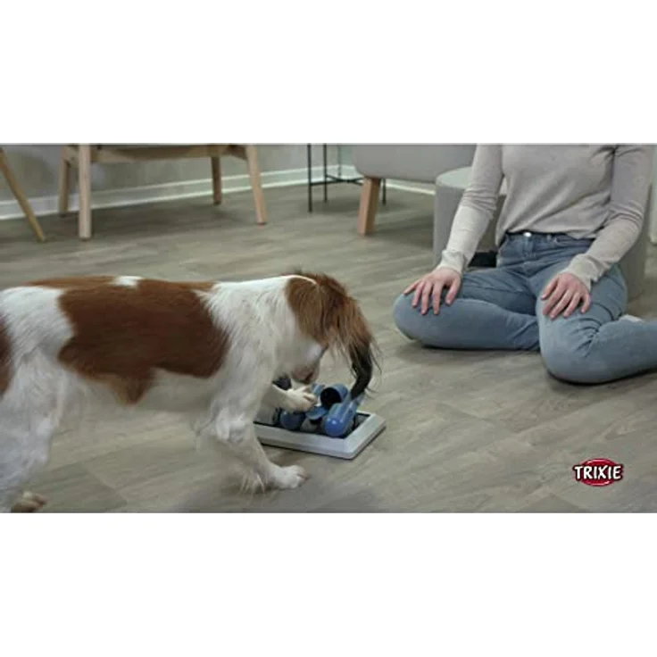 TRIXIE Hundespielzeug Intelligenz Dog Activity Strategiespiel „Poker Box Vario 2“ – Anspruchsvolles Intelligenzspielzeug für Hunde zur Beschäftigung, 32x17cm – 32003 – Bild 5