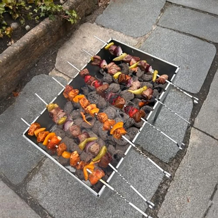 Grillpaul Mangal Spießgrill, Schaschlik Standgrill 50x30x50cm inkl. 6 Edelstahl Spieße, robust und langlebig, schwarz – Bild 3