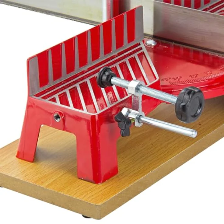 DEMA Handgeführte Tischgehrungssäge GS 550, präzise Kappsäge mit stabiler Aluminiumkonstruktion und hochwertigem Sägeblatt – Bild 3