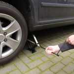 Carpoint Scherenheber 1500 kg Schwarz, kompakter mechanischer Wagenheber