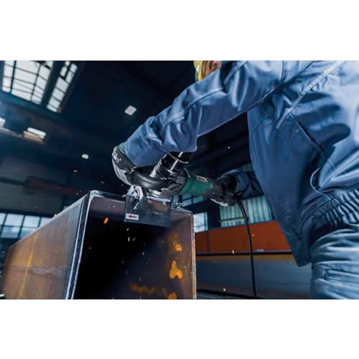 Metabo Metall-Kantenfräse KFMV 17-15 F, präzise Fasenhöhen bis 15 mm, Vario-Tacho-Constamatic, werkzeuglose Frästiefeneinstellung – Bild 4