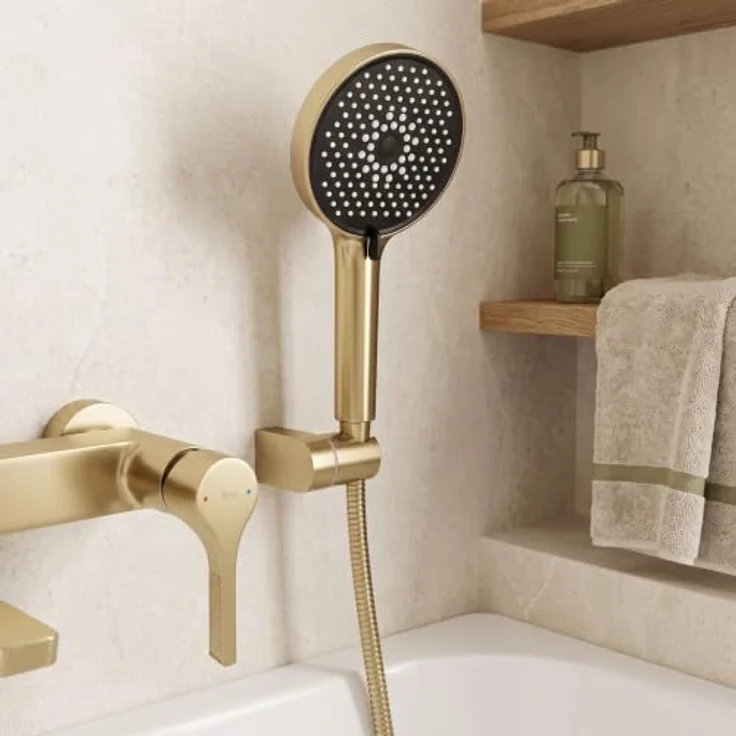wohnwerk.idee Wannenarmatur Maxim Gold matt, Wandmontage mit klappbarem Auslauf und ABS-Handbrause – Bild 5