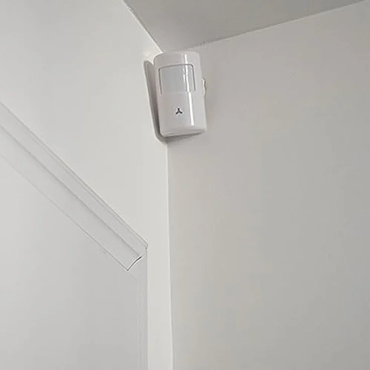 SCS Sentinel SAL0061 Bewegungsmelder kabellos KitAlarm - Reichweite 80m, Anti-Ausreiß-Alarm, App-Steuerung – Bild 4