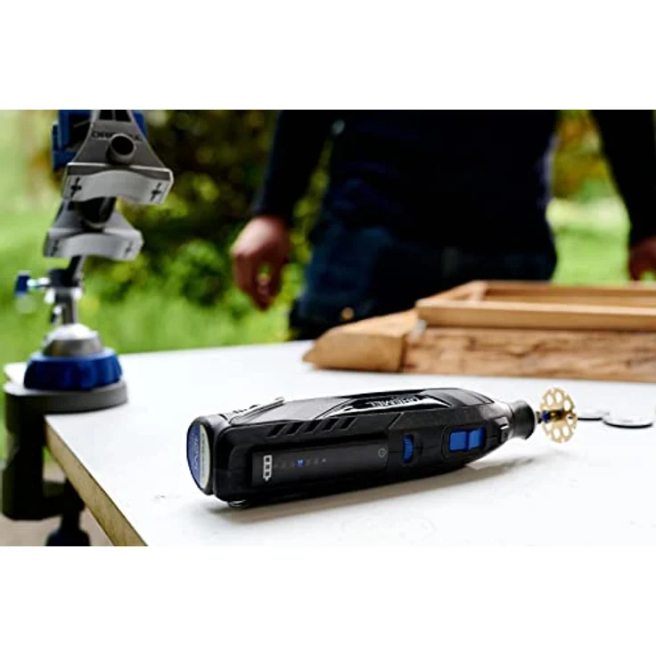 DREMEL 12V3 Lithium-Ionen-Ersatzakku (12V 3Ah Akku - Zubehör für das Dremel Multifunktionswerkzeug 8260), Black - Kompatibel mit Dremel 8260 Akku-Multifunktionswerkzeug – Bild 5