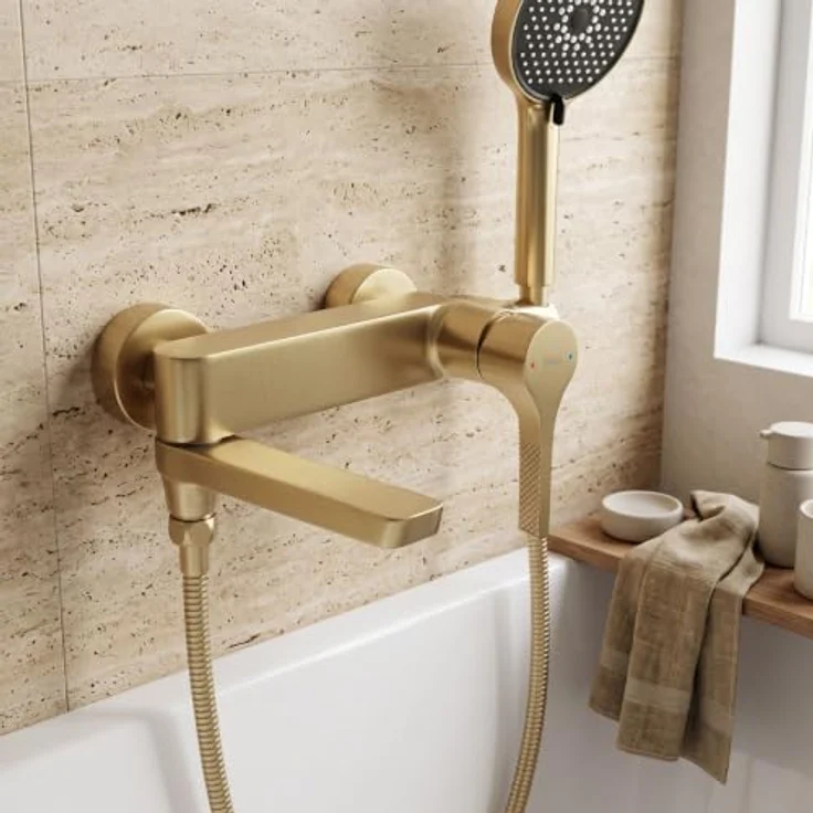 wohnwerk.idee Wannenarmatur Maxim Gold matt, Wandmontage mit klappbarem Auslauf und ABS-Handbrause – Bild 4