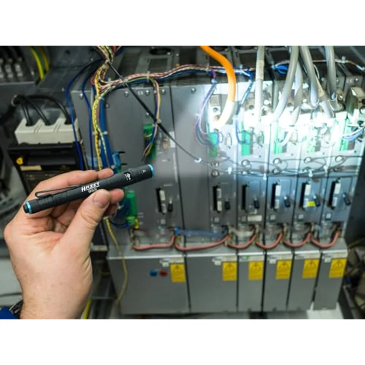 Hazet LED Stiftleuchte 1979-74, fokussierbar, 500 Lumen, 3 Helligkeitsstufen, USB-C Ladefunktion, IP44, 158 mm, 100 m Leuchtweite, schwarz – Bild 3