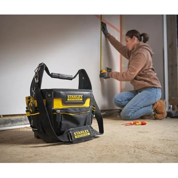 Stanley FatMax Werkzeugtasche - Transporttasche (29x29x38cm, robustes 600 Denier Nylon, ergonomischer Handgriff und Schultergurt, entnehmbare Teiler mit Gürtelclip, elastische Halterungen) 1-93-952 – Bild 8