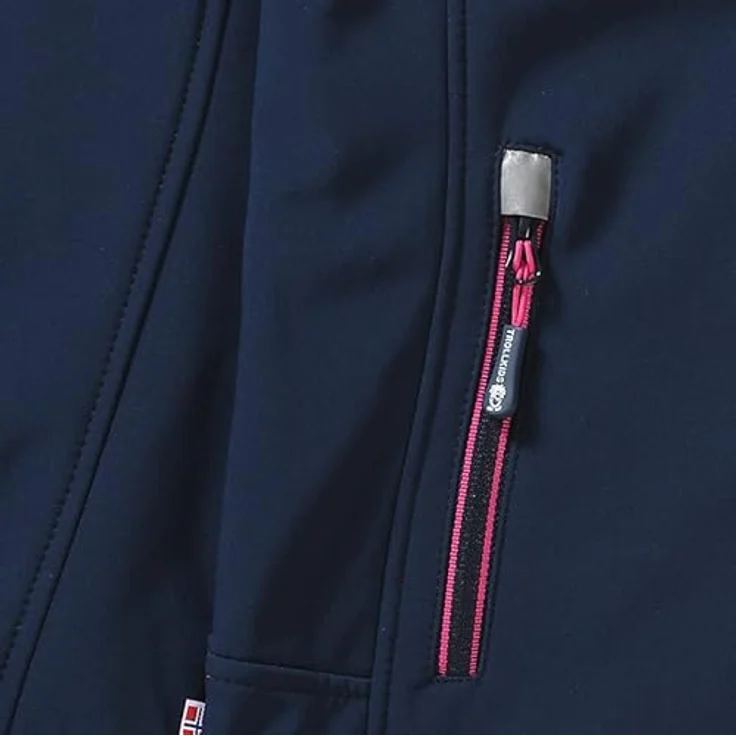 TROLLKIDS Softshelljacke Trollfjord Wasserabweisend für Mädchen, winddicht, flexibel-elastisch, flauschig warm - Blau – Bild 3