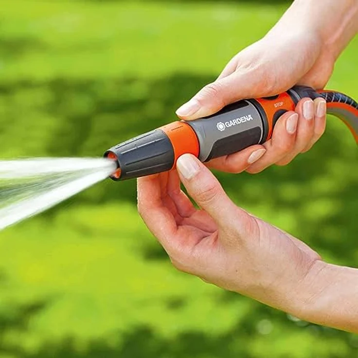 GARDENA Grundausstattung mit Anschlussteilen für 13 mm (1-2 Zoll)- und 15 mm (5-8)-Schläuche: Wasserhahn Anschluss-Set mit Reinigungsspritze (18291-20) – Bild 5