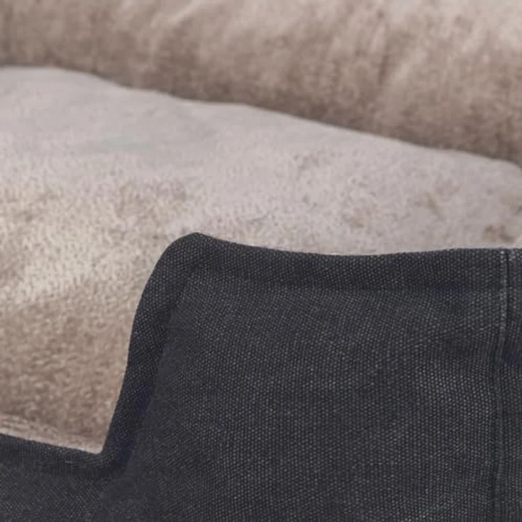 TRIXIE Hundebett BE Nordic Föhr 60x50 cm in schwarz/Sand – eckiger Hundekorb für kleine & große Hunde - gemütliches Hundekörbchen mit praktischem Tragegriff - weich & waschbar - 36590 – Bild 3