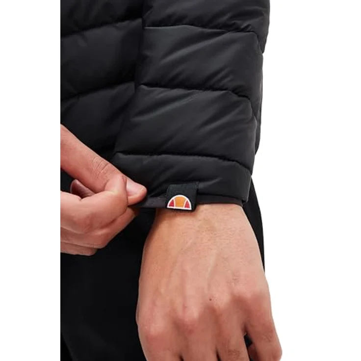 Ellesse Steppjacke Lombardy (1-St), Arbeitsjacke aus 100% Mikro-Polyester, Steppeinsätze, verdeckte Taschen und Kapuze, gesticktes Semi-Palla und Logo, Reißverschluss mit Semi-Palla, blau – Bild 5
