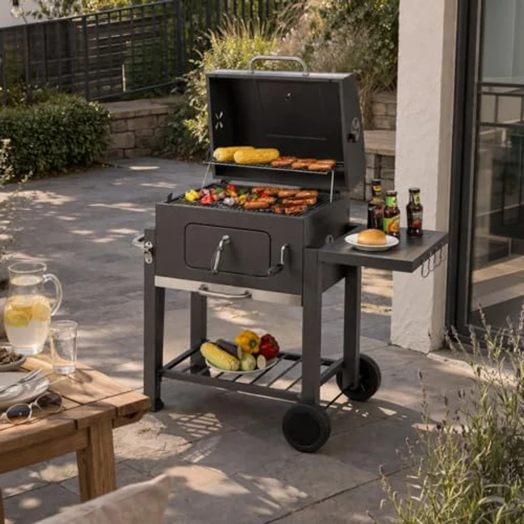 Koll Living Holzkohlegrill Lyv, Grillwagen mit Deckel, Thermometer, höhenverstellbarer Kohlewanne, Seitenablage und Rollen für optimale Hitzesteuerung – Bild 2