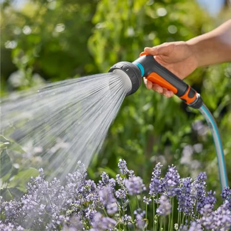 Gardena Bewässerungsbrause Classic, Softsprühbild mit stufenlos einstellbarer Wassermenge, wetterbeständig gegen UV-Strahlung und Frost – Bild 7
