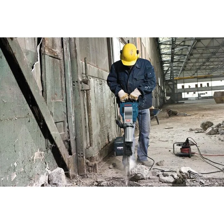 Bosch Professional Abbruchhammer GSH 16-30 (400 mm Spitzmeißel, 30 mm Werkzeugaufnahme, 41 J Schlagenergie, 1.750 Watt, im Trolley) – Bild 4