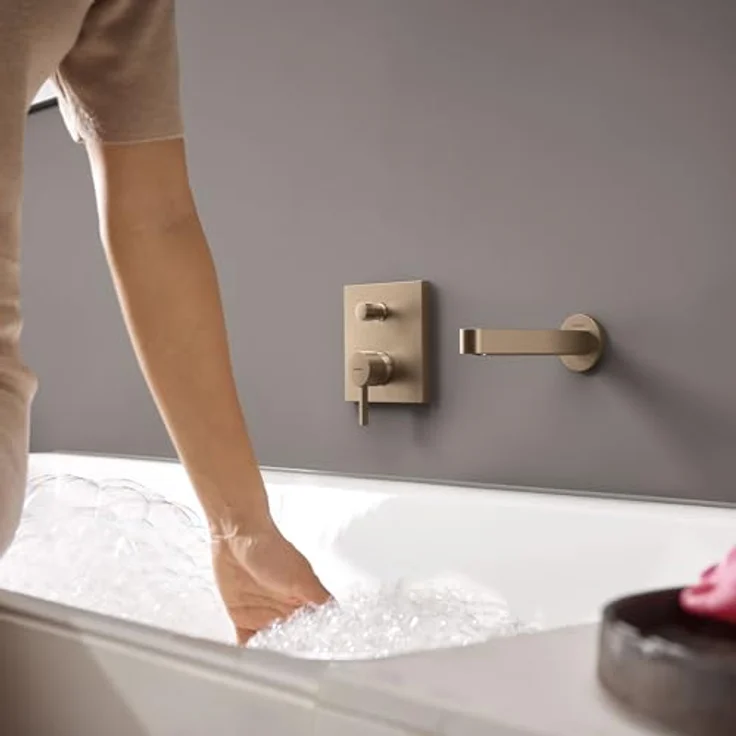 Hansgrohe Finoris, Badarmatur in gebürstetem Bronze für Duschinstallation mit integrierter Sicherheitskombination und Temperaturbegrenzer – Bild 9