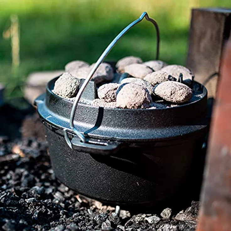 BBQ-Toro Dutch Oven Premium Serie | 9,0 Liter (DO9P), Topf mit Füße | bereits eingebrannt - preseasoned | Verschiedene Größen | Gusseisen Kochtopf | Bräter mit Deckelheber – Bild 3