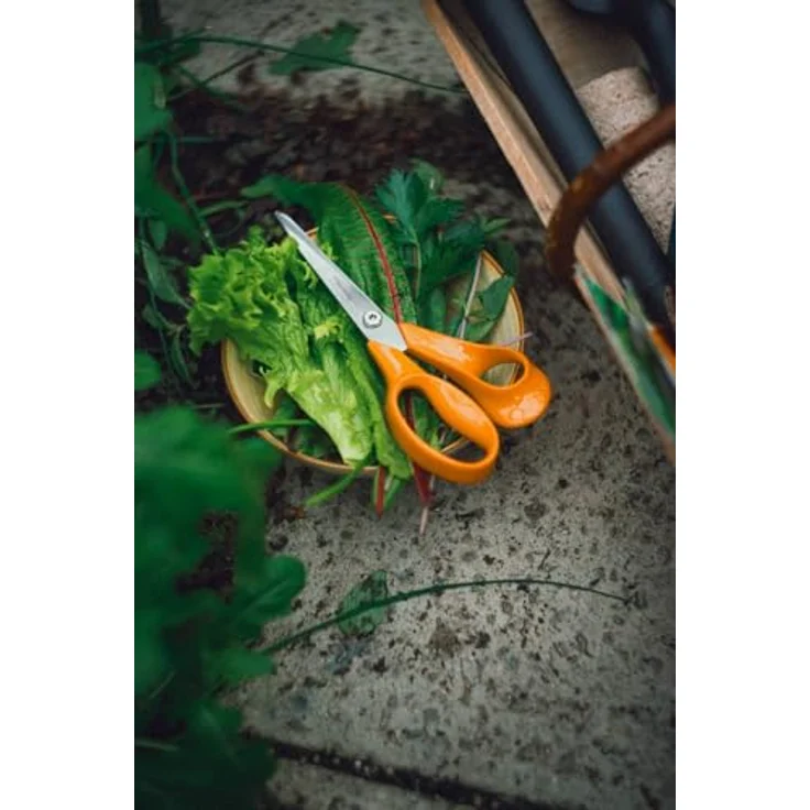 Fiskars Universalschere 210mm, rostfreier Stahl mit ergonomischem Kunststoffgriff, gerade Klinge – Bild 6
