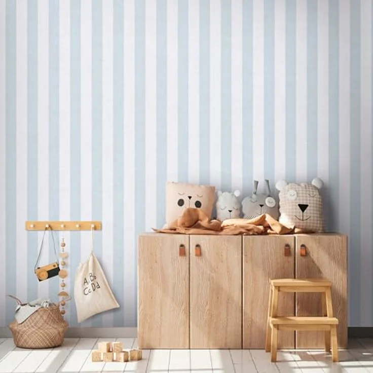 A.S. Création Kinderzimmer-Tapete Lilly & Luis, Strapazierfähige Vliestapete in Streifen-Optik, 10,05 m x 0,53 m, Blau, Creme, Made in Germany, 770784 – Bild 5