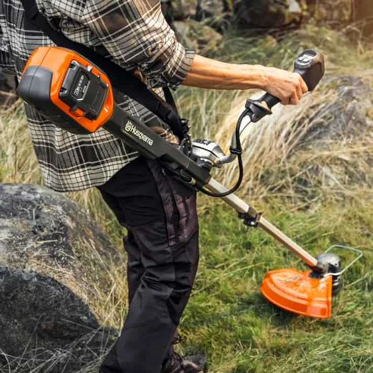 Husqvarna Akku-Rasentrimmer 220iR, 36V bürstenloser Motor, Boost-Modus, 36 cm Schnittbreite, klappbarer Griff – Bild 7