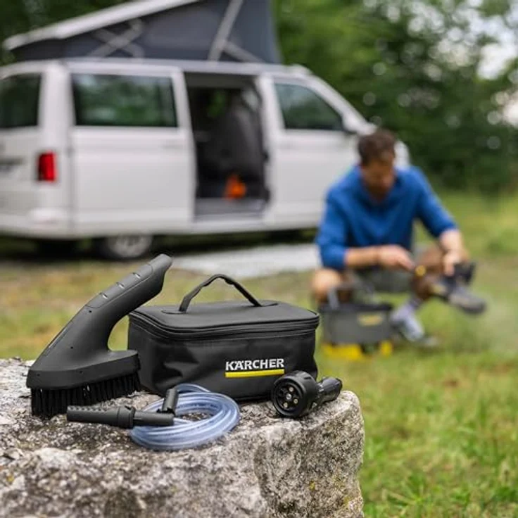 Kärcher Mobile Outdoor Cleaner OC 4 + Adventure Kit, Akku-Druckreiniger mit 8 Liter Wassertank, inkl. Zubehörtasche – Bild 7