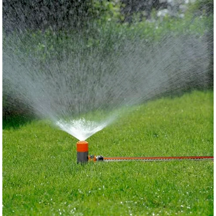 GARDENA Classic Sprühregner Fo: Schonender Rasensprinkler auch für kleinste Flächen, für maimal 11 m Durchmesser, ideal für Beete und Vorgärten, sicher im Boden fiierbar, mobil einsetzbar (1951-20) – Bild 2