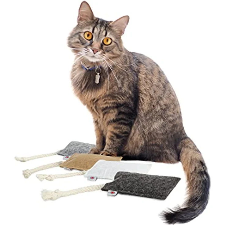 CanadianCat Company | 4er Pack | Filzkissen FELTY mit je 5gr. Katzenminze | Knuddel Kissen für Katzen | Schmusekissen – Bild 1