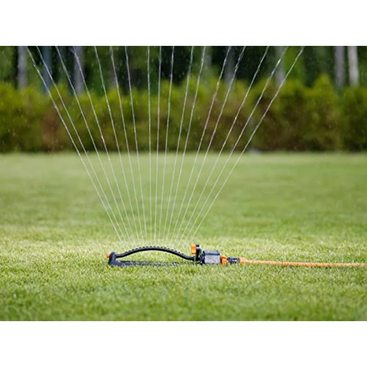 Fiskars Oszillierender Sprinkler mit Metallfuß, Rasensprenkler, Rasensprüher, Bewässerung, Kunststoff, Aluminium, Metall, Schwarz, Orange, 1023660 – Bild 6
