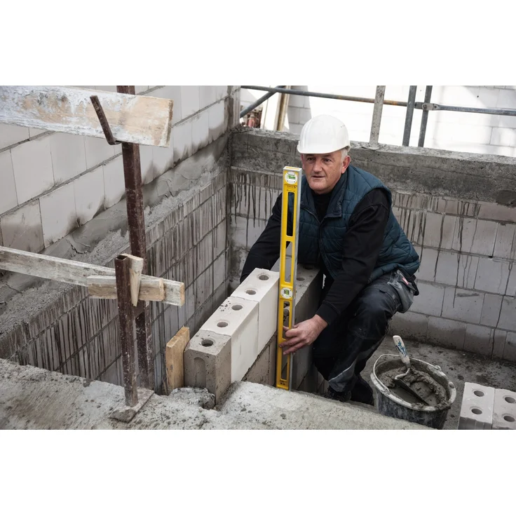 STABILA Wasserwaage Type 83 S, 100 cm, extrem robustes Alu-Druckgussprofil, 1 Horizontal-Libelle, 2 Vertikal-Libellen, Grifföffnungen, Made in Germany – Bild 7