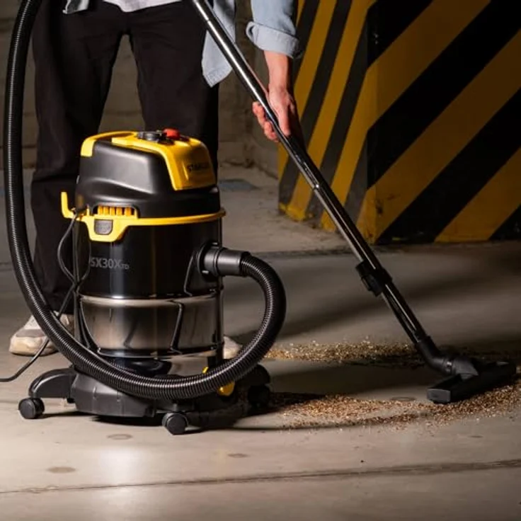 Stanley 51695 SXVC30XTDE Staubsauger, 1600 W, Schwarz, Edelstahl, Gelb, 30 Liters beutellos 30 Liter – Bild 4