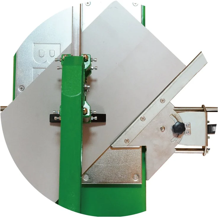 BERG TECTOOL Fliesenschneider BTC 1250 EUROPE, Fliesenschneidemaschine mit Schnittlänge bis 1250 mm, integriertes Rollbandmaß, massiver Stahlgrundsockel