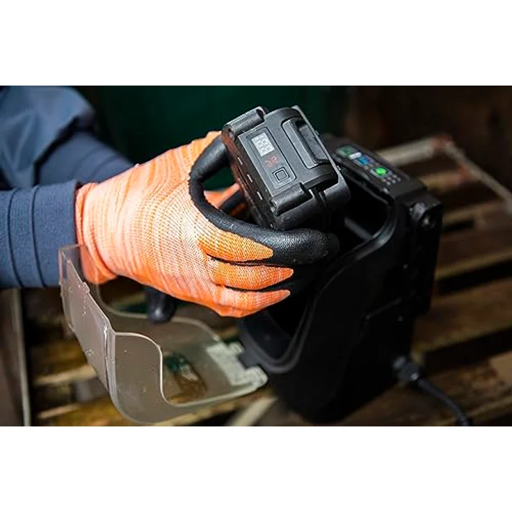 Yardforce Akku-Regenfasspumpe LX CWP1, 20 V Tauchpumpe mit 2 bar Druck und 2000 l/h Fördermenge, orange-schwarz – Bild 8