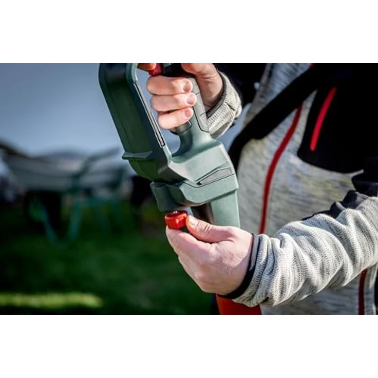 Metabo Teleskopstab MS für Akku-Gehölzsäge MS 18 LTX 15, Teleskopstab zur Baumpflege, 120-180 cm verstellbar – Bild 6
