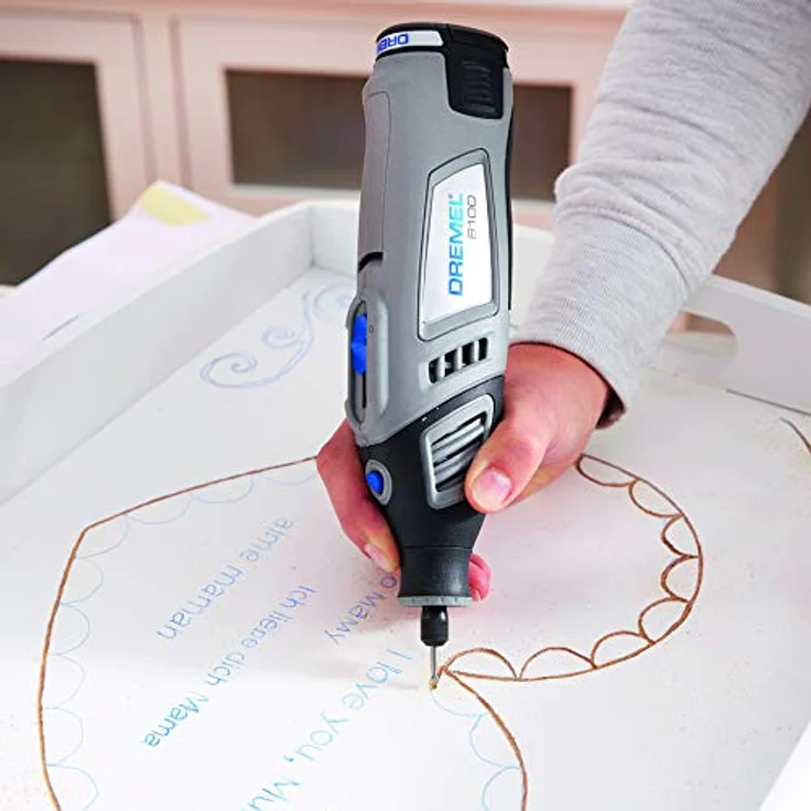 Dremel 108 Graviermesser - Zubehörsatz für Multifunktionswerkzeug mit 3 Graviermessern 0,8mm zum Schnitzen, Fräsen, Holzfräsen, Gravieren in Holz, Laminate, Stein, Kunststoff, Metall – Bild 5
