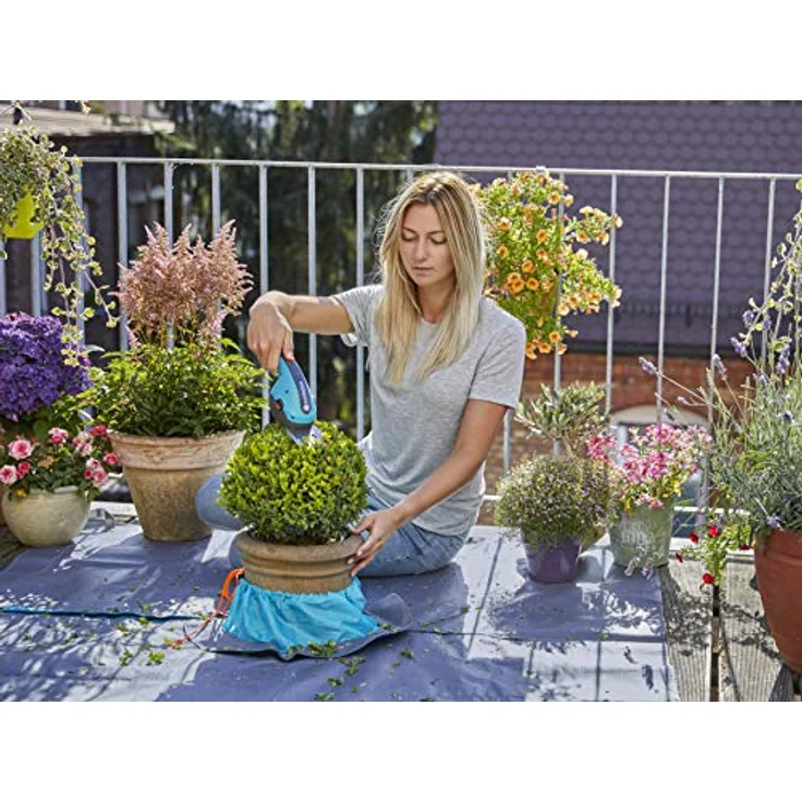 Gardena City Gardening Formschnittmatte: Arbeitsunterlage für Rück- und Formschnitt, wasserabweisendes Textilgewebe, Verstellbarer Kragen (508-20) – Bild 5