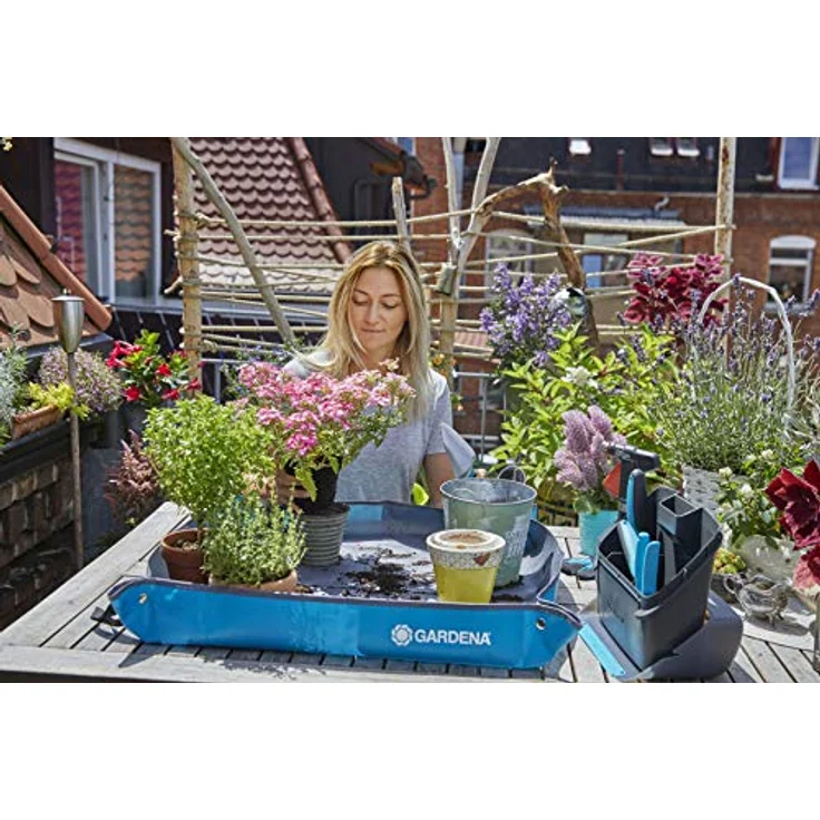 Gardena City Gardening Pflanzmatte S: Arbeitsunterlage für Pflanzarbeiten/Umtopfarbeiten, wasserabweisendes Textilgewebe, 80 x 80 cm (505-20) – Bild 5