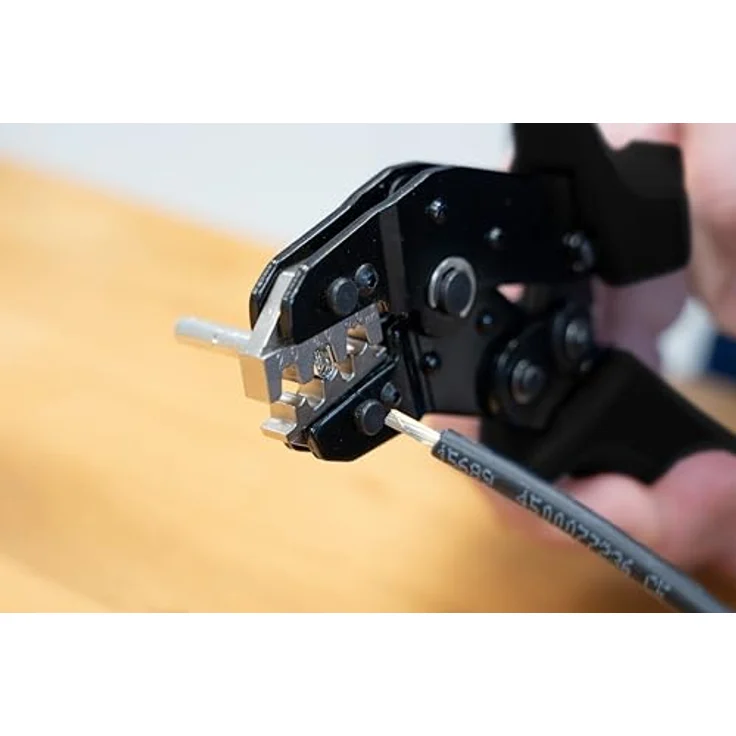 WEICON Crimpzange MC4, Zangenset für MC4-Stecker 2,5–6 mm² mit Ratschen-Mechanismus und ergonomischen 2-Komponenten-Griffen – Bild 4